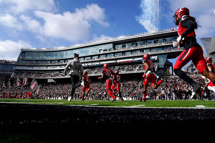 The Cincinnati Bearcats take the field before the first quarter of a college football game against the Tulane Green Wave, Friday, Nov. 25, 2022, at Nippert Stadium in Cincinnati. Ncaaf Tulane Green Wave At Cincinnati Bearcats Nov 25 0382